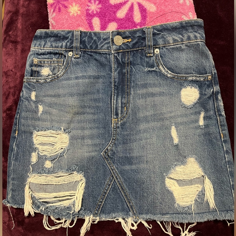 Garage Women’s XS mini denim ripped skirt